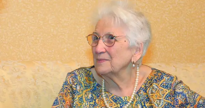 От сердца - к сердцу: глава Дзержинска Михаил Клинков поздравил с 90-летием Галину Гронскую