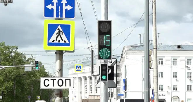 Внимание, автомобилисты! На площади Дзержинского изменилась схема организации дорожного движения