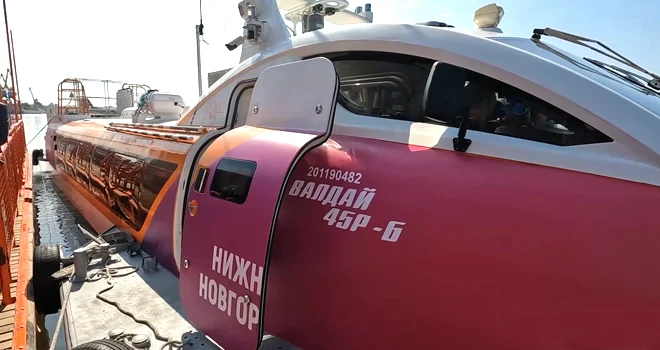 Речные перевозки: между Нижним Новгородом и Дзержинском начали курсировать «Валдаи»