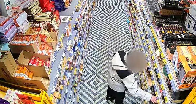Криминальная корзина: кражи в продуктовом магазине раскрыли дзержинские полицейские