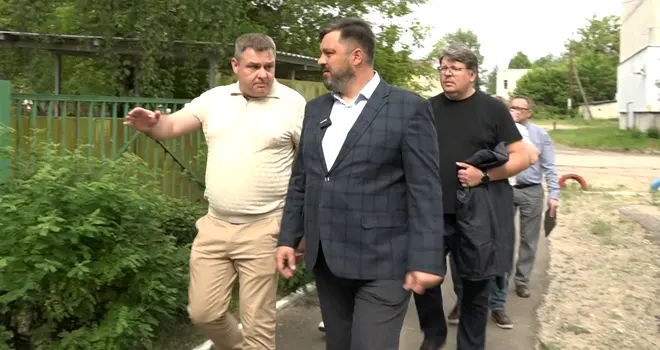 Проблемы и их решение: продолжаются совместные объезды депутатов и главы города по округам Дзержинска