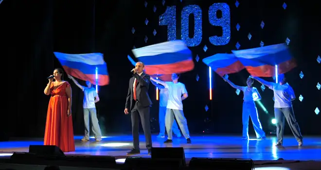 Заводская семья: старейшему предприятию Дзержинска исполнилось 109 лет