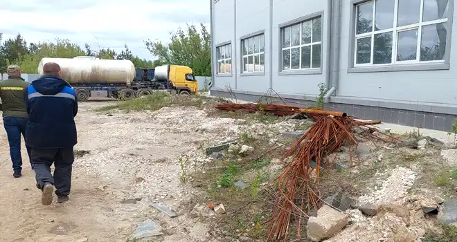 Опять загрязняют: дзержинское предприятие вновь привлекают к ответственности за экологические нарушения