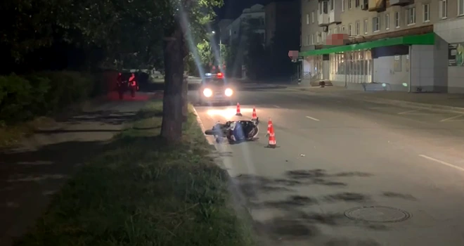 Столкновение на дороге: 32-летний мужчина пострадал в вечернем ДТП в Дзержинске