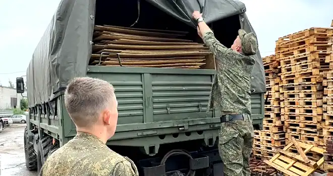Очередная партия гуманитарного груза из Дзержинска отправляется в зону проведения спецоперации
