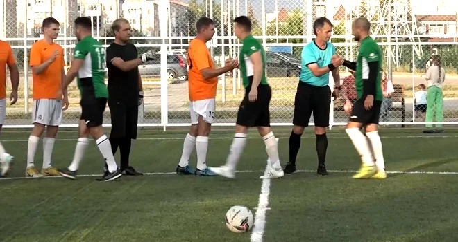 «Спортивный клуб». Дзержинск футбольный