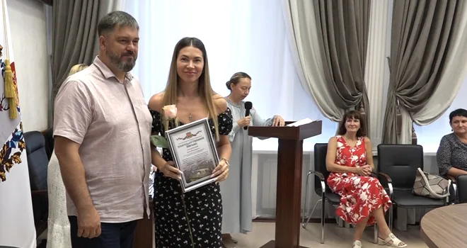 Профессиональный праздник: лучших представителей сферы торговли чествовали в администрации в Дзержинска
