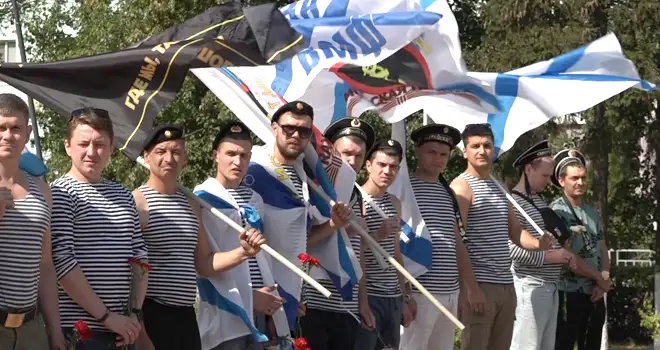 Моря у нас нет, но есть моряки! День военно-морского флота отметили в Дзержинске