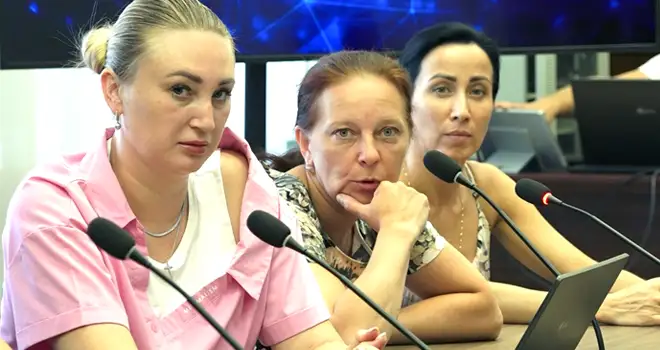 Быть в курсе: очередная встреча родителей учеников школы имени Молева и руководителей города прошла в Дзержинске