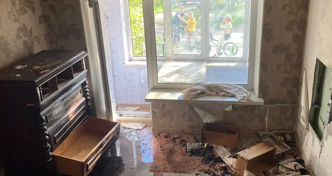 Залез и подпалил: пожар в квартире ликвидирован в Дзержинске