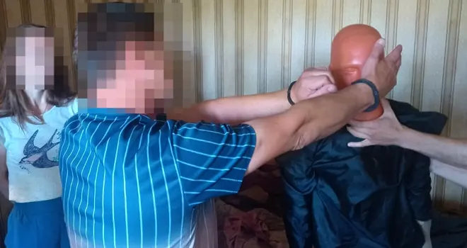 Убийственная ссора: дзержинец обвиняется в причинении смерти соседу