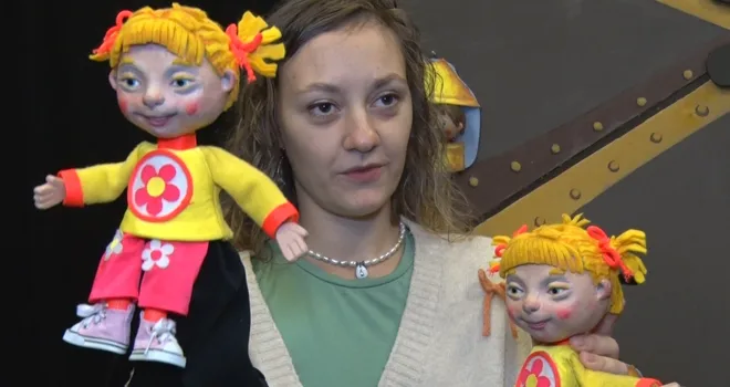 «Открой глаза!»: инклюзивный спектакль показывают в Дзержинском театре кукол