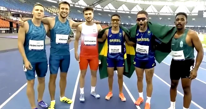 «Спортивный клуб». Медали дзержинских паралимпийцев и высокие подиумы молодых тяжелоатлеток
