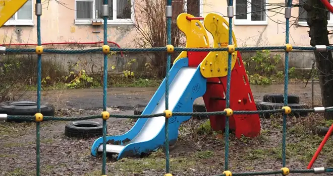 Под муниципальное крыло: состоянием детских игровых и спортивных площадок озаботились в Дзержинске