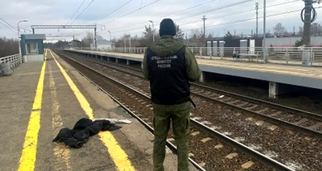 Скончалась на месте: по факту гибели женщины на железнодорожных путях в Дзержинске СК проводит проверку