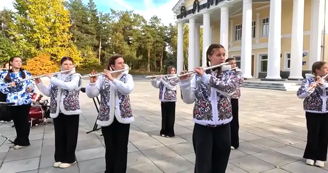 Любимому городу: творческий подарок ко дню рождения Дзержинска подготовили ученики музыкальной школы