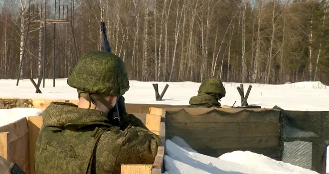 На огневых позициях: масштабные показательные выступления прошли на Мулинском полигоне