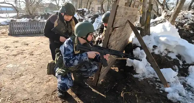 «Зарница 2.0»: трехдневный муниципальный этап Всероссийской военно-патриотической игры завершился в Дзержинске