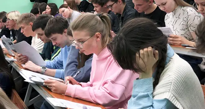 Знать и помнить: «Диктант Победы» написали в Дзержинске