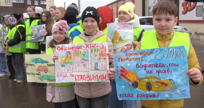 Безопасная дорога: о соблюдении скоростного режима напомнили дзержинским водителям