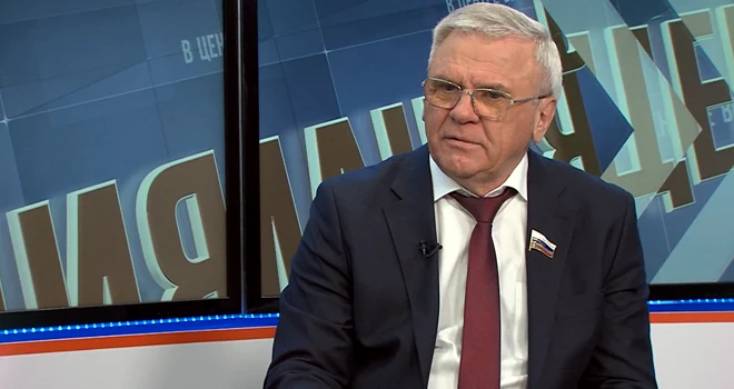 «В центре внимания с Евгением Люлиным». О медиках и медицине