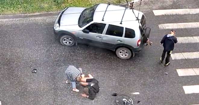 Аварийное утро: очередное ДТП произошло на перекрестке проспекта Ленина и улицы Грибоедова в Дзержинске