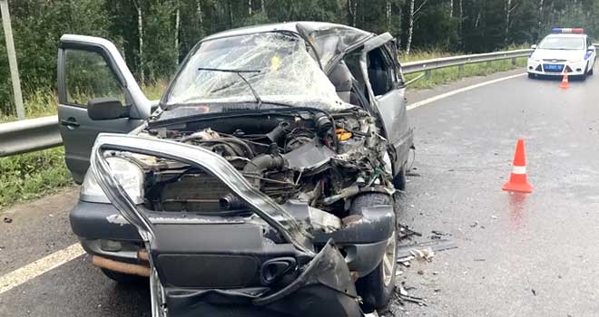 Обзор происшествий: пять человек пострадали в дорожных авариях в Дзержинске за минувшие сутки